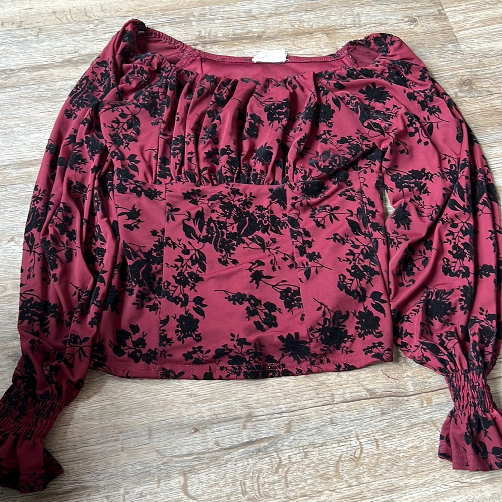 Floral long sleeve